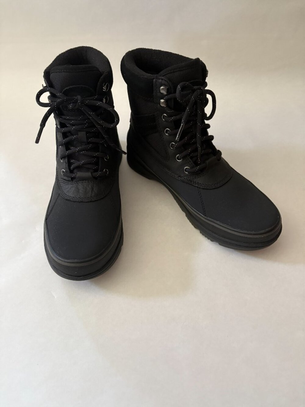 Sorel Men's Black All Weather Boots Size 9 New Without Box